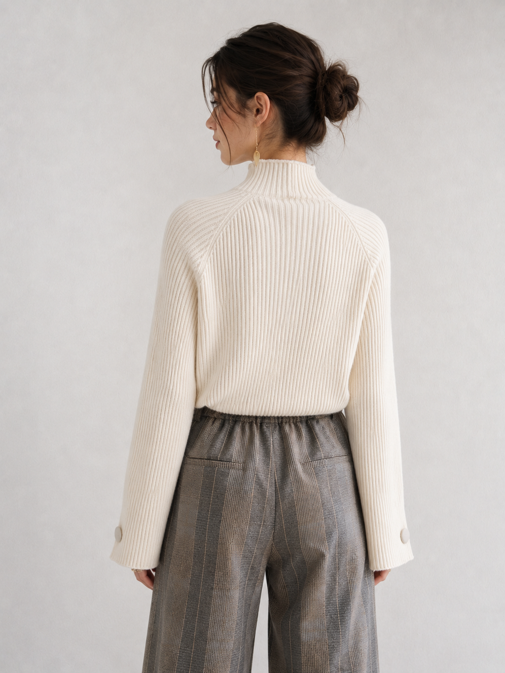Minimalist Plain Ribbed Sweater