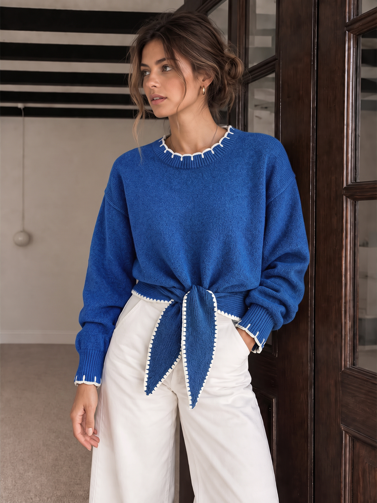 Contrast Trim Tie-Front Cropped Knit Sweater