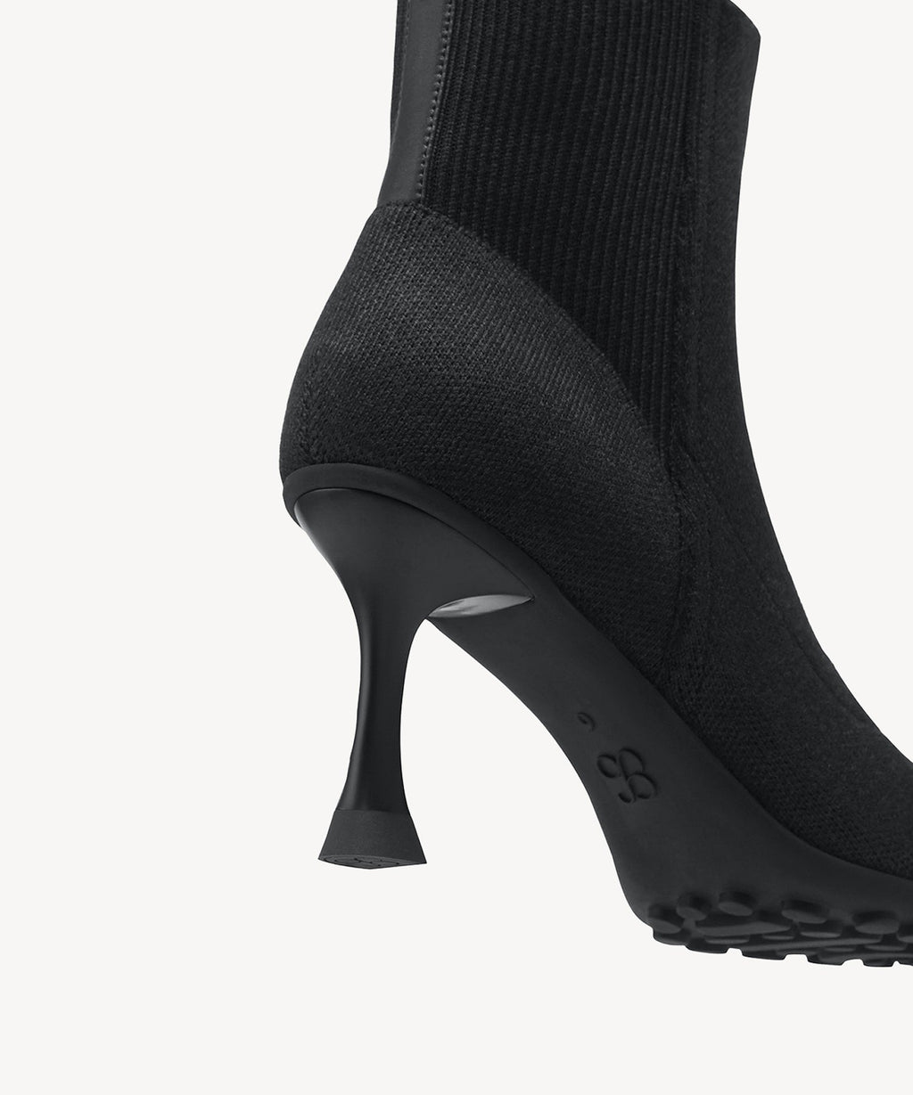 SoftBounce Chelsea Pointed Toe Heeled Ankle Boot