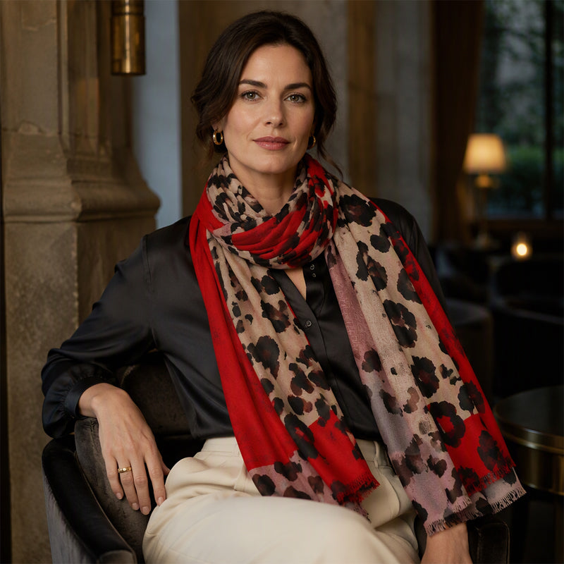 Sienna™ | Elegant Leopard Print Scarf 🧣